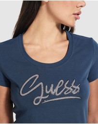 GUESS - Script Logo T-Shirt