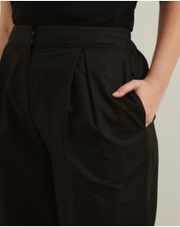 Atmos&Here Curvy - Clara Cotton Linen Tailored Pants
