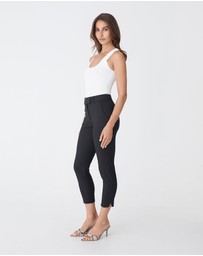 Forcast - Josie 2 Cropped Notch Pants