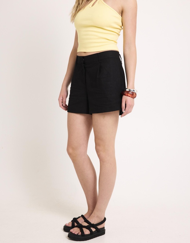 Subtitled - Lyla Tailored Shorts