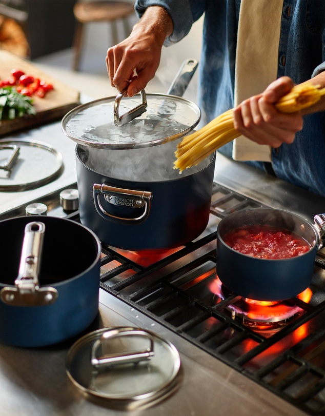 Joseph Joseph - Space 3-piece Non-stick Saucepan Set