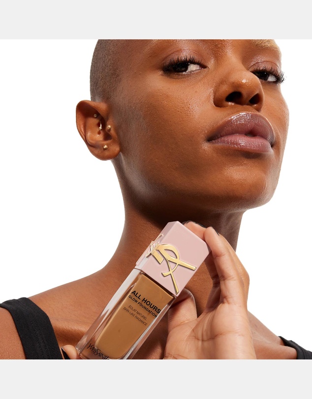 Yves Saint Laurent - All Hours Glow Foundation DW2