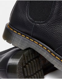 Dr Martens - 2976 Chelsea Boots - Unisex