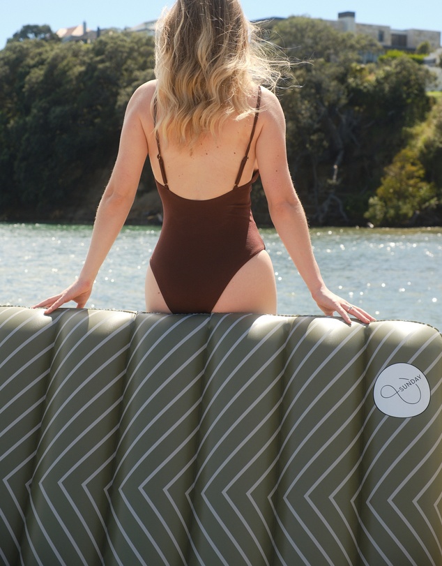 &Sunday - Resort Inflatable Pool Lounger Lilo- Olive