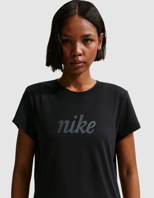 Nike - Sportswear Club Short Sleeve Tee