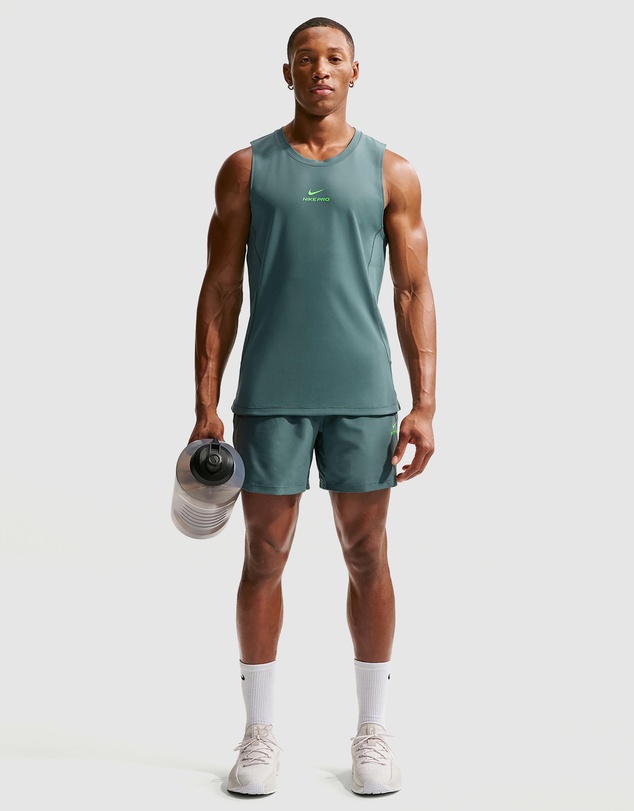 Nike - Pro Training Dri-FIT 6in Shorts