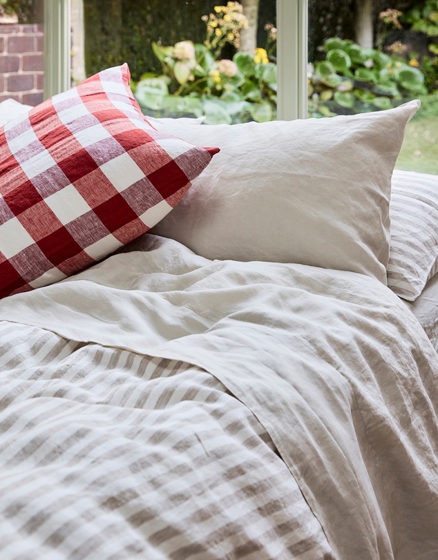 Carlotta + Gee - 100% Linen Duvet Cover