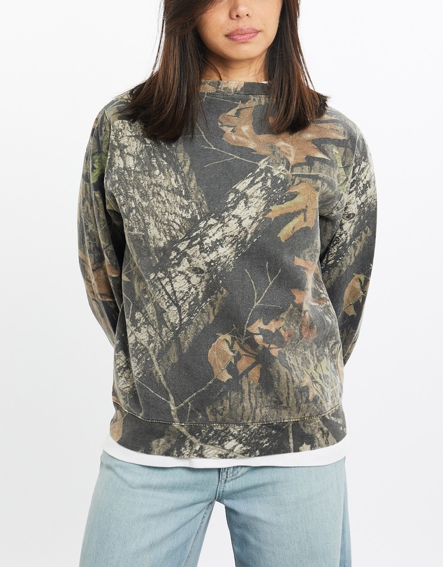 Vintage by The Real Deal - Pre Loved - Vintage 90s Realtree Camo Sweatshirt