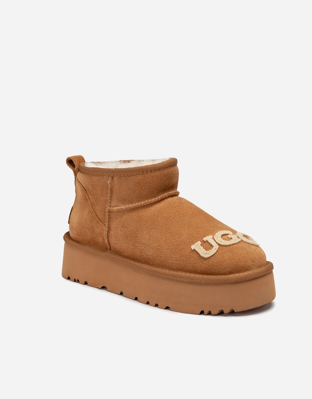 Ozwear Connection Uggs - Ugg Classic Dana Emb Logo Platform Ultra Boot