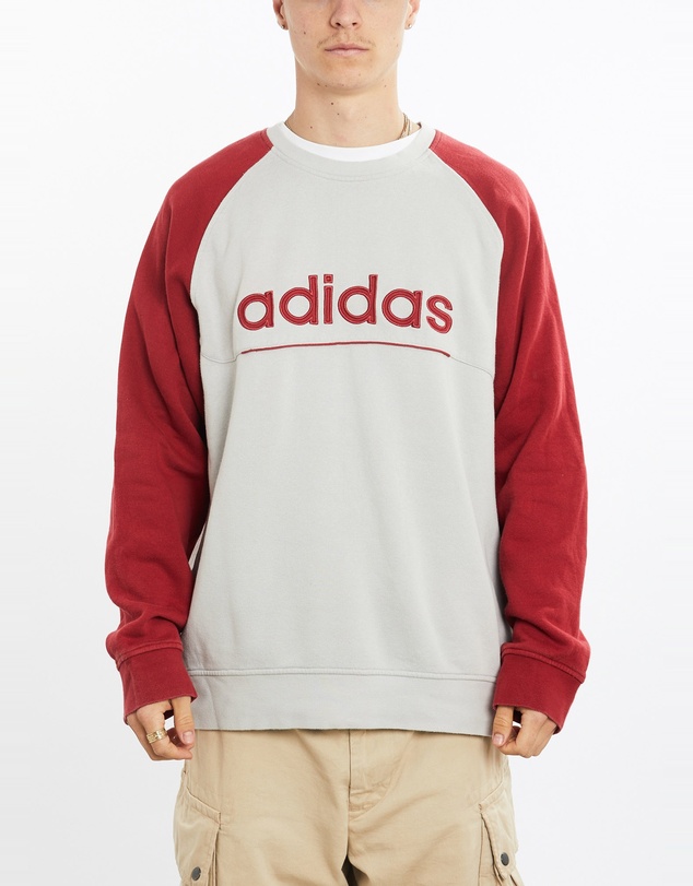 Vintage by The Real Deal - Pre Loved - Vintage Adidas Sweatshirt