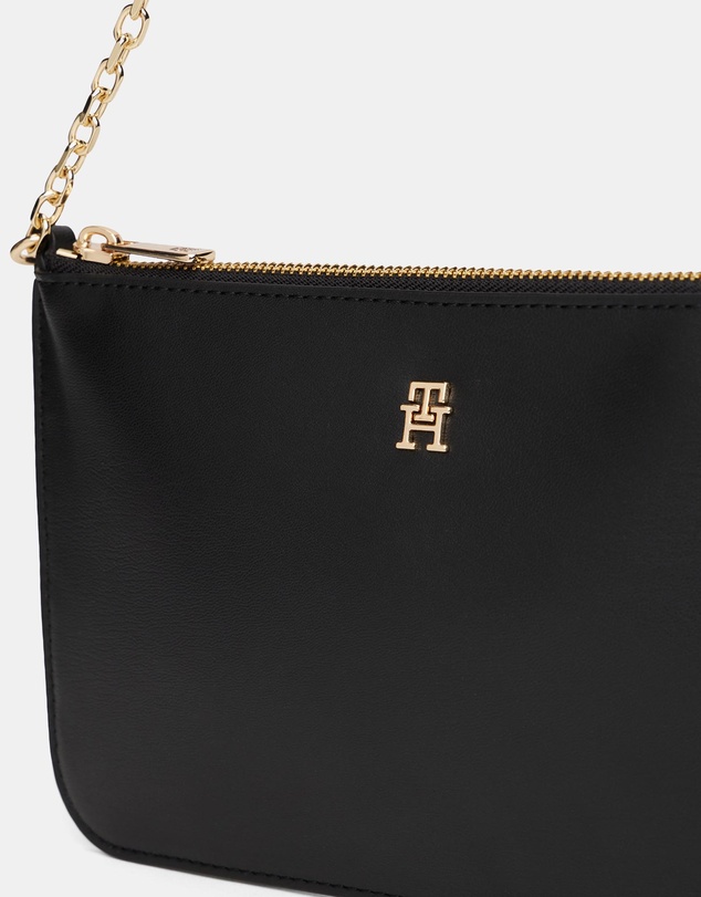 Tommy Hilfiger - Icon Chain Shoulder Pouch