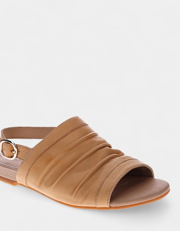 Mia Vita - Mandy Flat Sandal - Almond