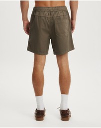 Cotton On - Easy Short