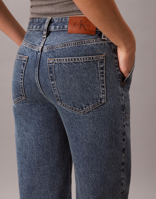 Calvin Klein Jeans - High Rise Loose Jeans