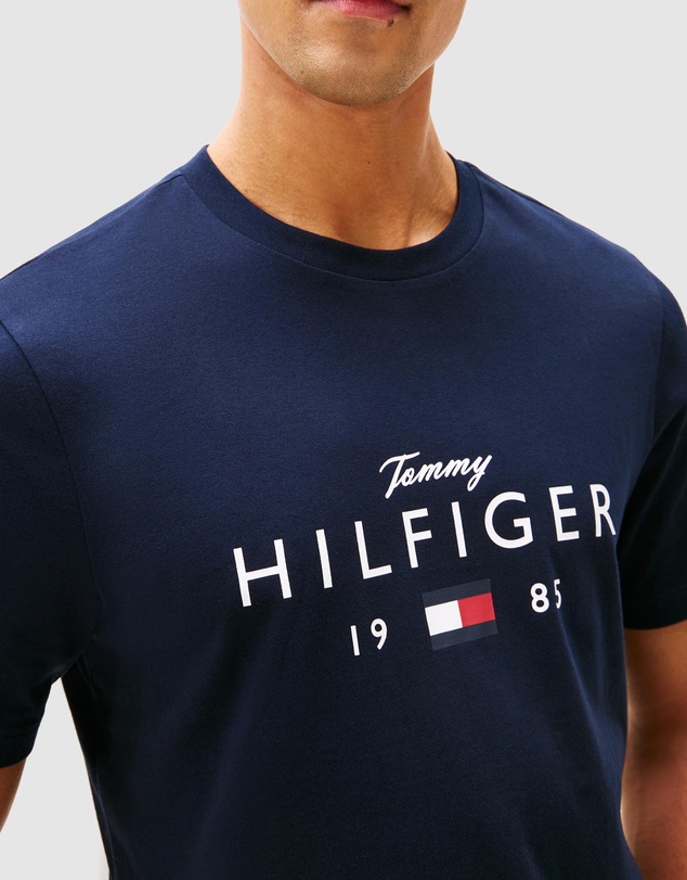 Tommy Hilfiger - Logo Graphic Jersey Crew Neck T-Shirt
