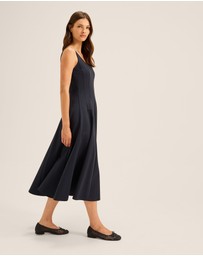 Review - Elodie Midi Dress