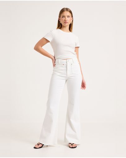 VINTAGE WHITE