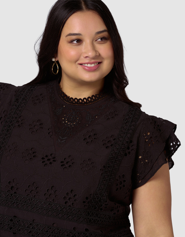 Something 4 Olivia - Heroic Lace Top