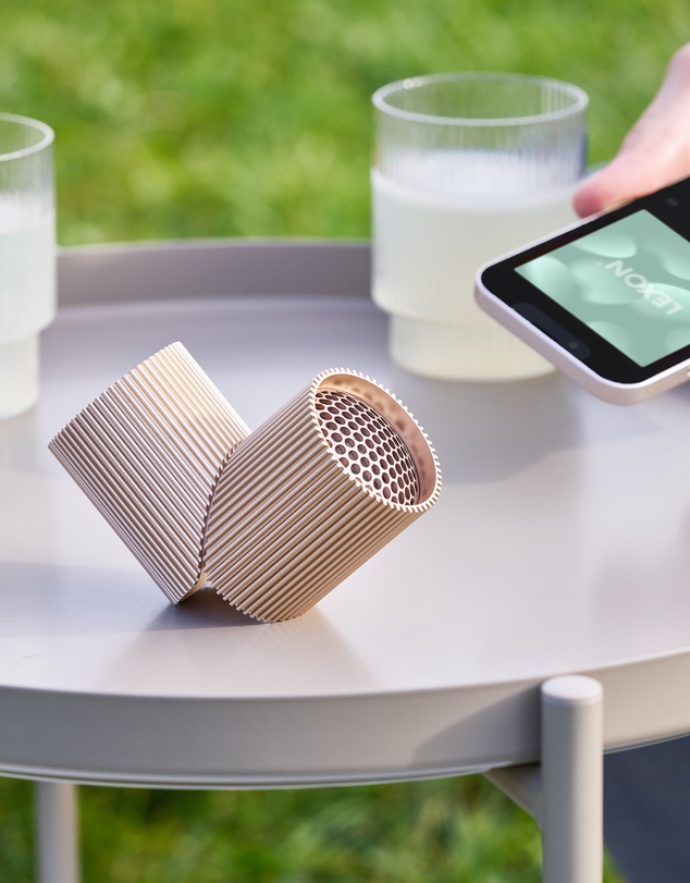 Lexon - Lexon Ray Set Of Magnetic Bluetooth Speakers - Gold