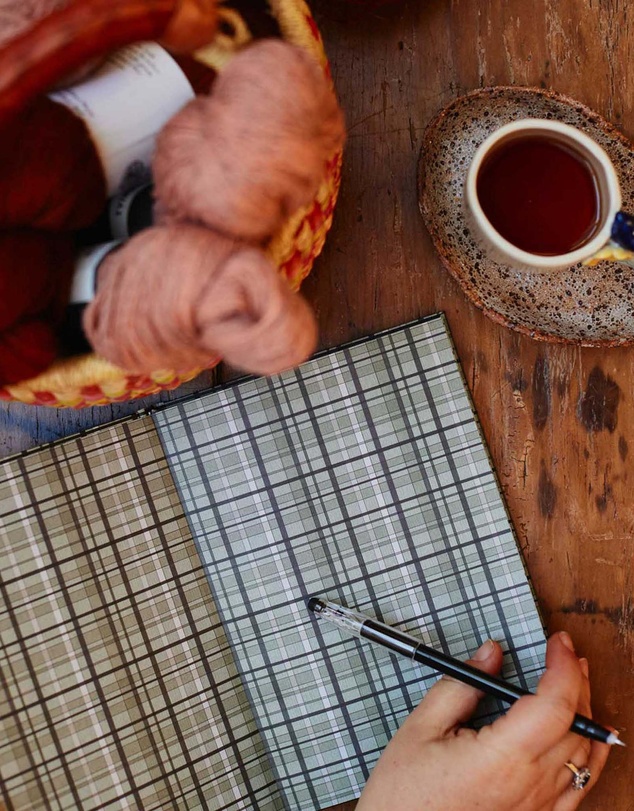 Write to Me - My Hobby Journal. Dot Planner. Grey