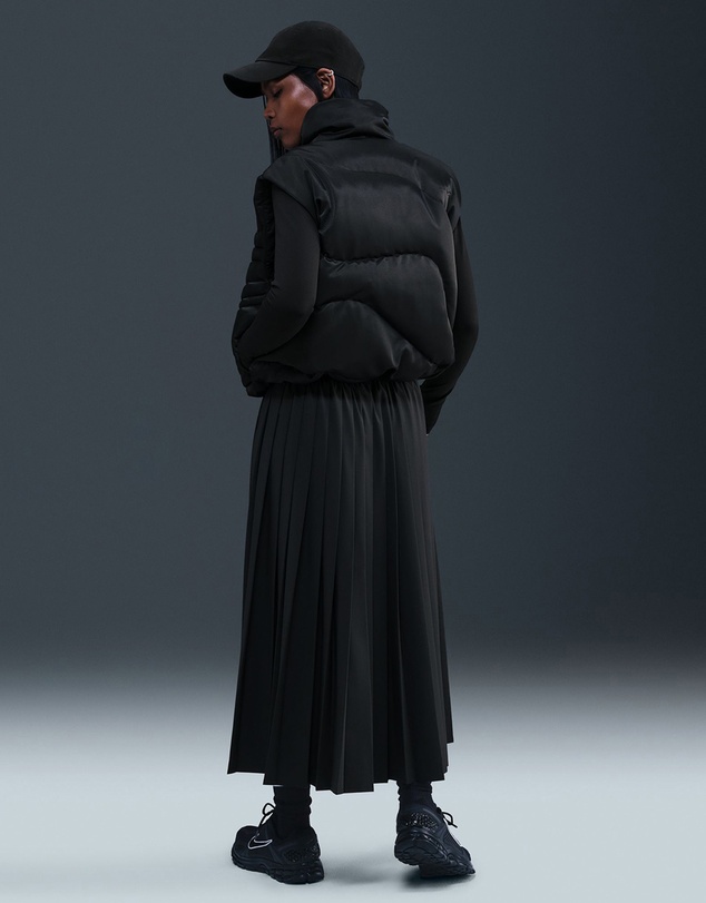 Nike - Sportswear Swoosh Series Oversized Down Vest