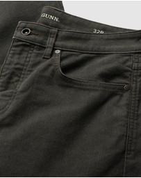 Rodd & Gunn - Glenvar Straight Fit Jean Short Leg