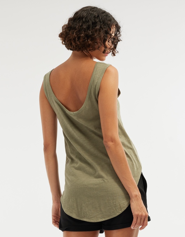 Amelius - Bailey Rounded Hem Tank
