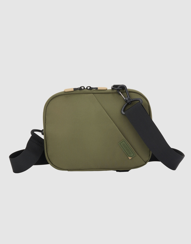 American Tourister - Orbit Vega 3A Lightweight Expandable Crossbody Bag