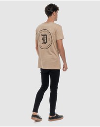 DVNT - Clean Classic Tee