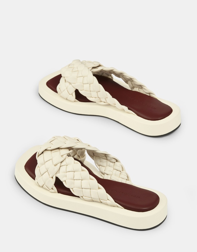 Nelson Made - Ina Slides