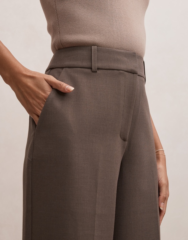 Forever New Petite - Ada Petite Straight Leg Pants