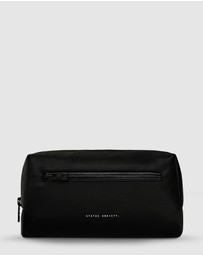 Status Anxiety - Hunter Toiletry Bag - Small