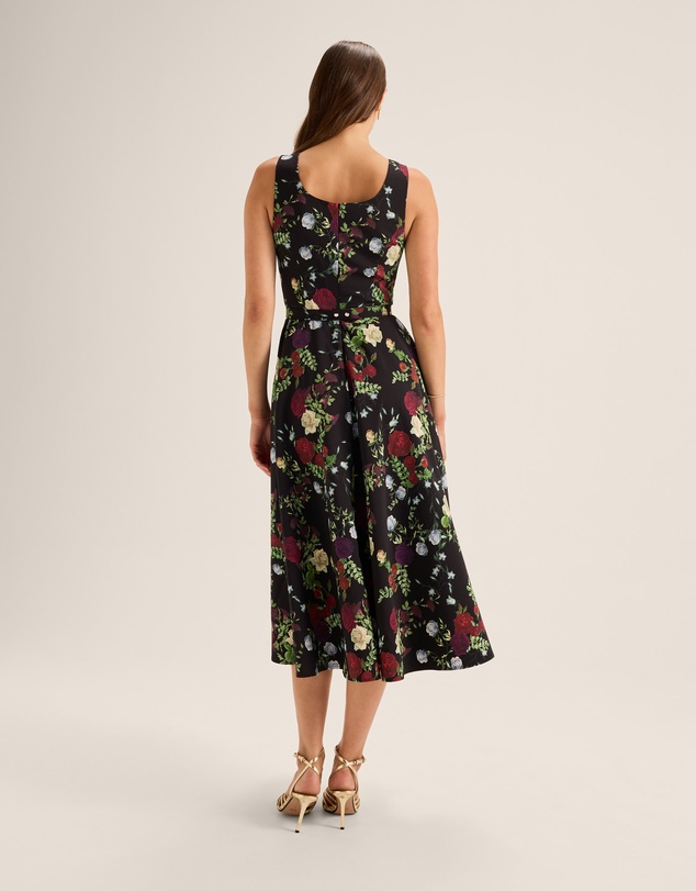 Review - Soiree Midi Dress