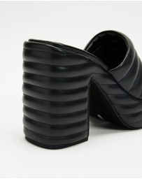 Senso - Yvonne Heels