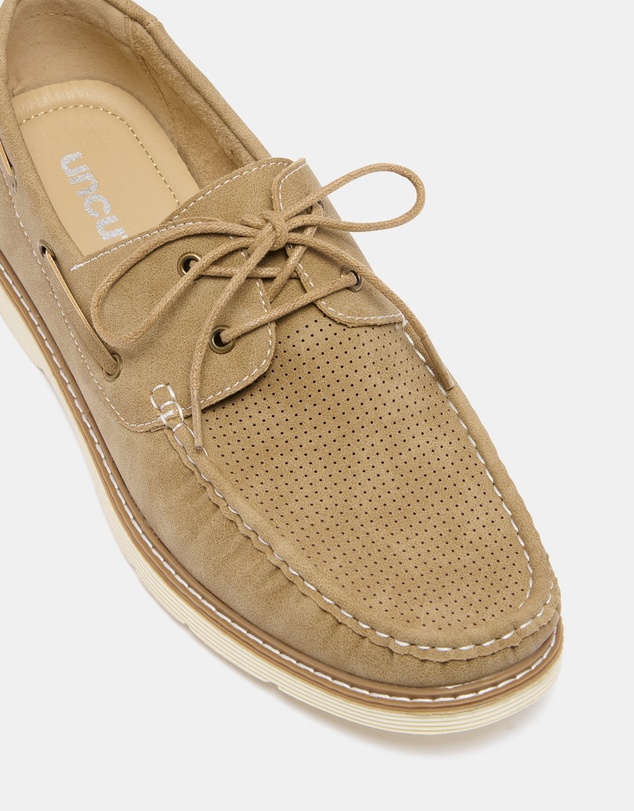 Uncut - Barnaby Boat Shoes