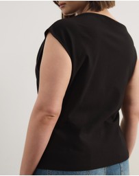 Atmos&Here Curvy - Amaris High Neckline Top