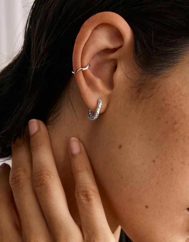 SAINT VALENTINE - Vera Wave Ear Cuff - Silver