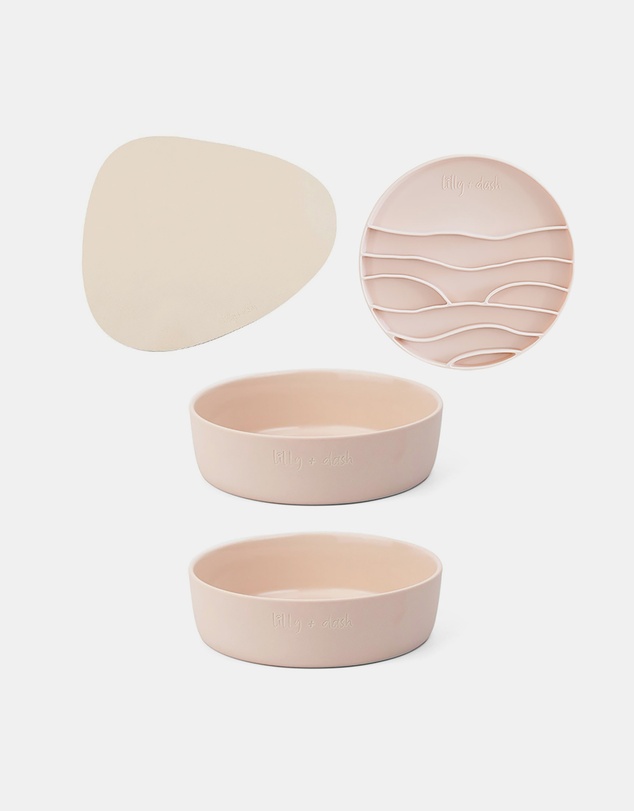 Lilly + Dash - Dog Eat and Drink Set – 2 Bowls + Lick Insert + Sand Placemat Set