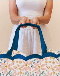 Sky Gazer - Scalloped Edge Beach Bag- Yamba