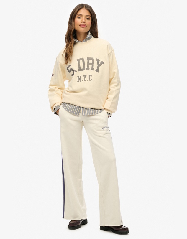 Superdry - Athletic Essential Slouchy Crew