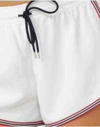 Lorna Jane - Retro Sport Shorts