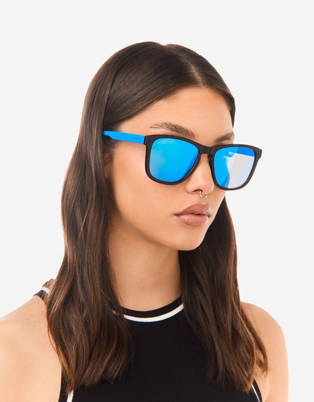 Hawkers Co - HAWKERS- Polarized Black Clear Blue ZHANNA Sunglasses for Men and Women UV400