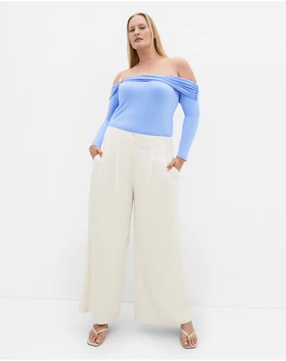 City Chic - Plus size Buckle Detail Top - sky blue
