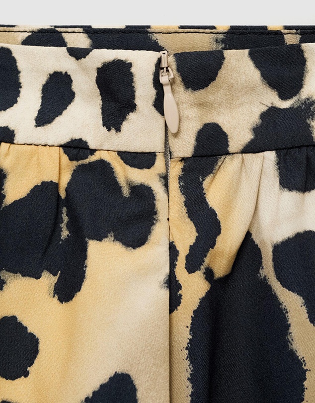 M.N.G - Falda Algodón Animal Print
