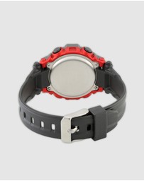 Maxum - Surfari Black & Red Digital