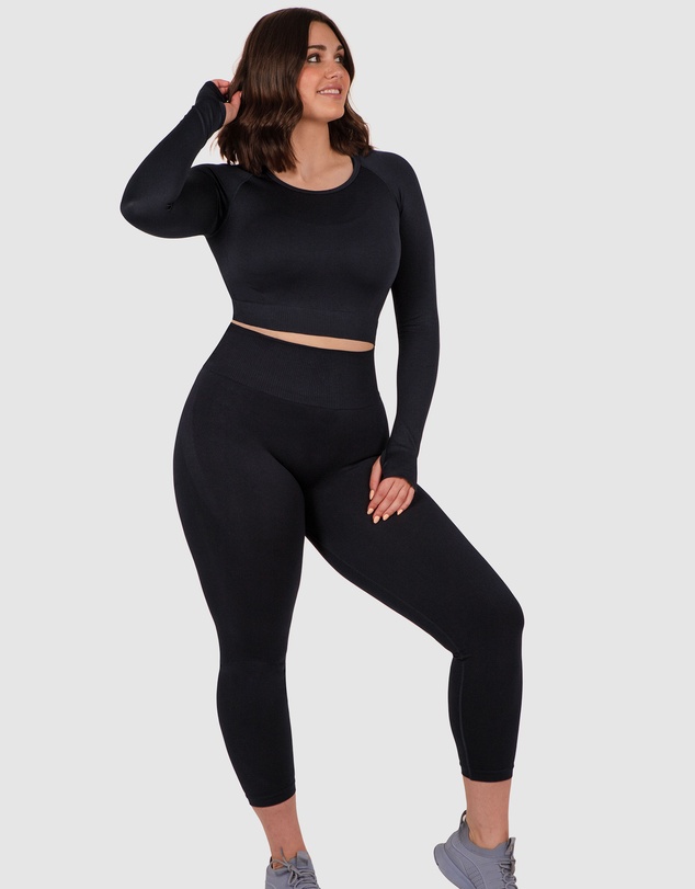 B Free Intimate Apparel - Seamless High Waist 3/4 Capri Leggings