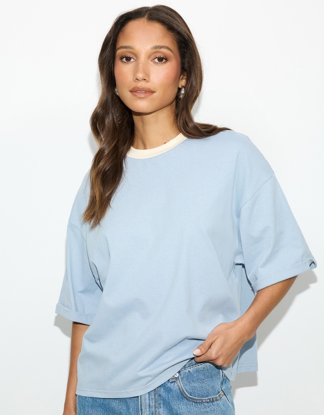 Dazie - Serve T-Shirt