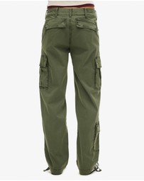 Superdry - Low Rise Straight Cargo Pant