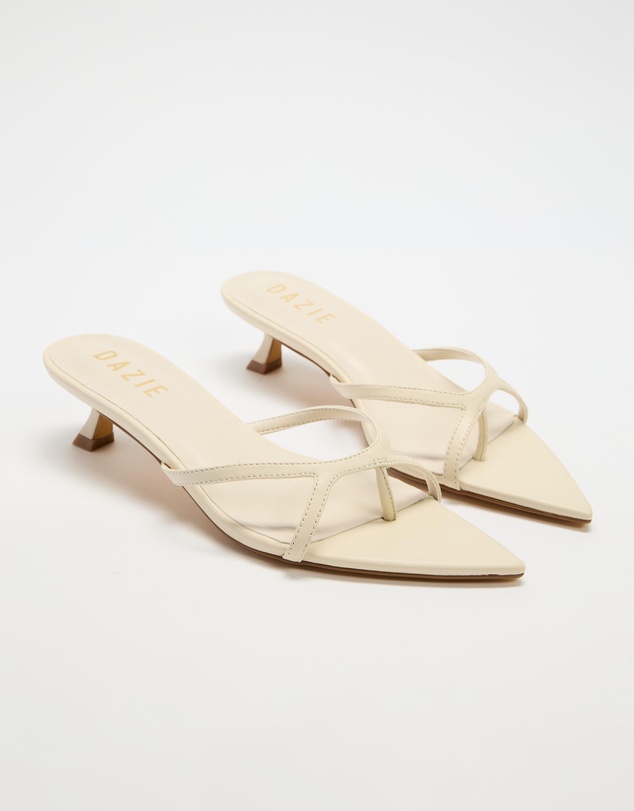 Dazie - Amelia Kitten Heels