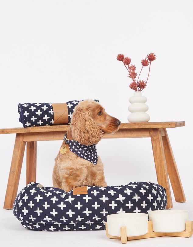 Mog & Bone - 4 Seasons Reversible Circular Dog Bed - Navy Cross Print